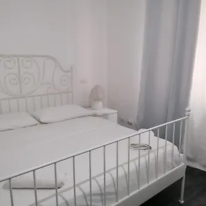 Casa Nuccia 1 Affittacamere Milano